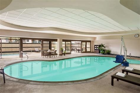 Indoor Pool In Vegas Hotels